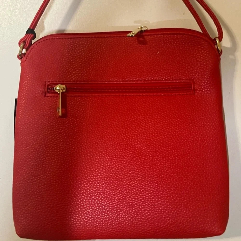 Deluxity Los Angeles Red Women Crossbody Messenger New with tags. - Picture 6 of 14
